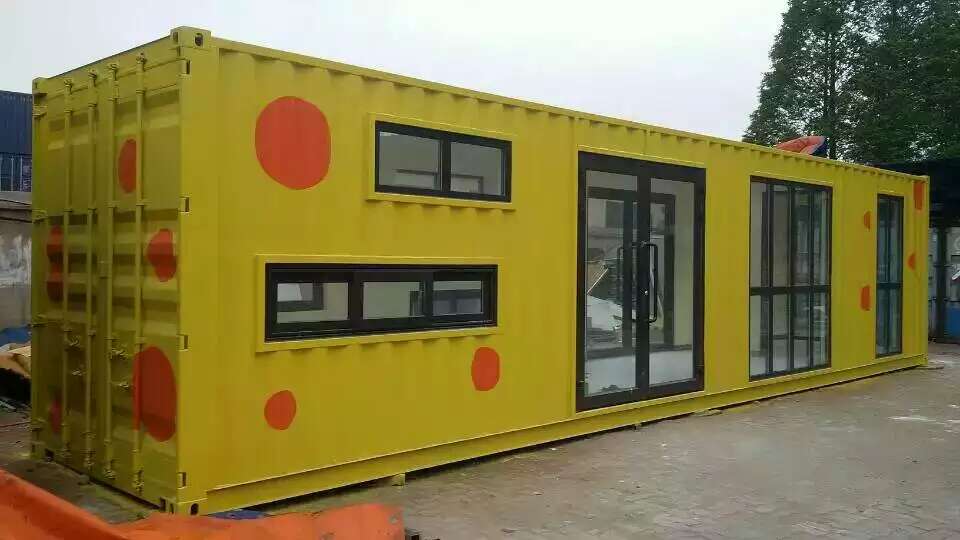 集装箱幼儿园-绚丽的集装箱房屋