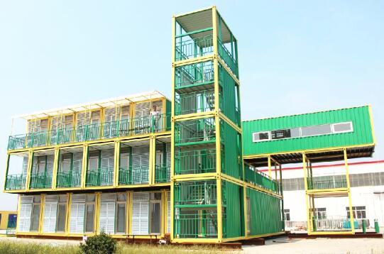 该怎么选择集装箱酒店入住